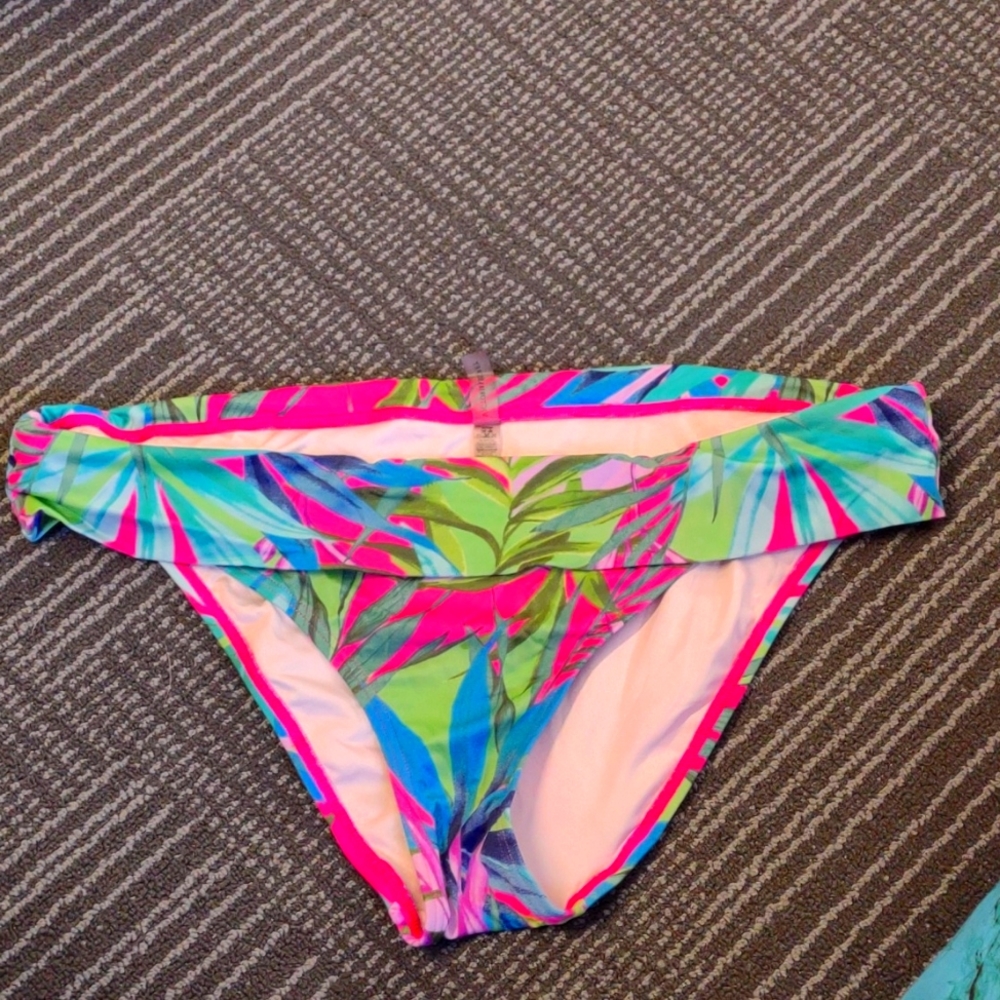 Victoria Secret Swimsuit Bottoms size Large